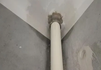 屏边卫生间测漏水之渗水防护